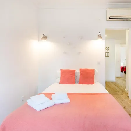 Apartment Guestready -nice 2 Bedroom In Belem! *